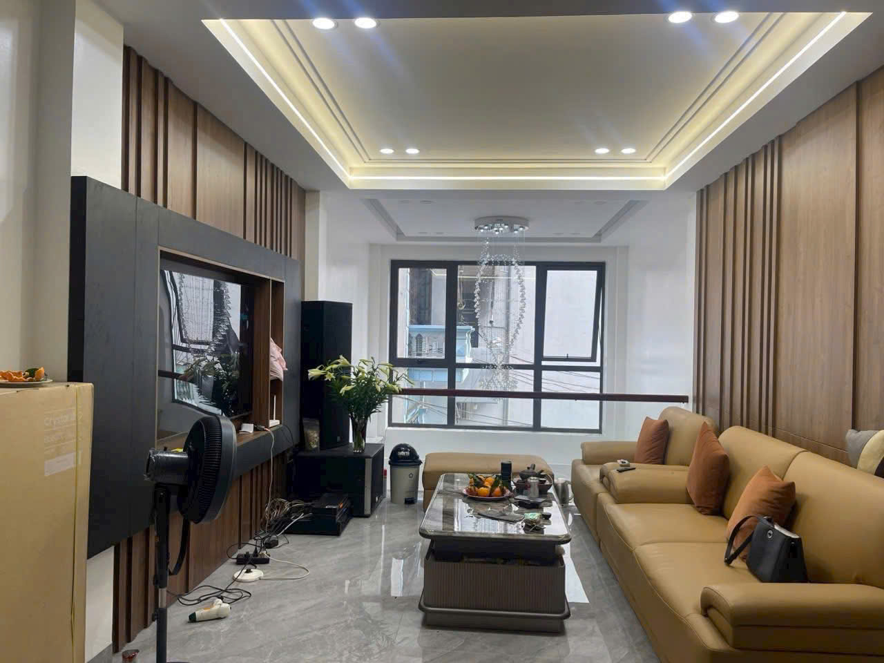 Bán Hoa Hậu Chân Dài Lâm Hạ,Hồng Tiến,Mới Tinh,45M2,8 Tầng,Thang Máy,Nội Thất Nhập Khẩu,Ô Tô 7 Chỗ - Ảnh 2